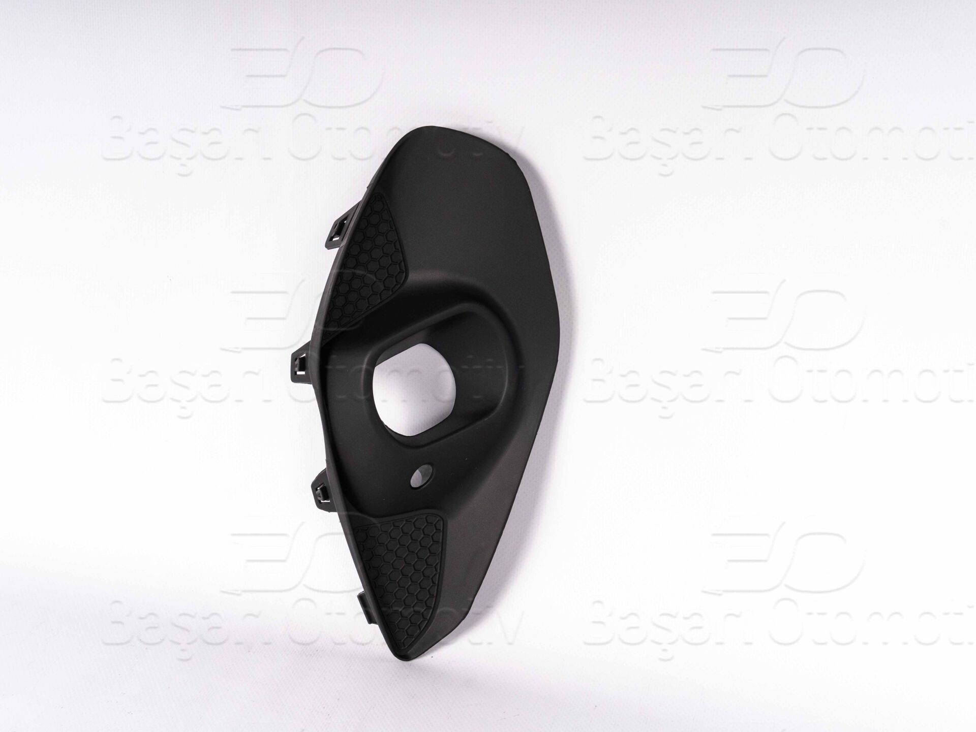 Opel Corsa F 2020 ve Sonrası Uyumlu Sağ Sisli Tampon Izgarası