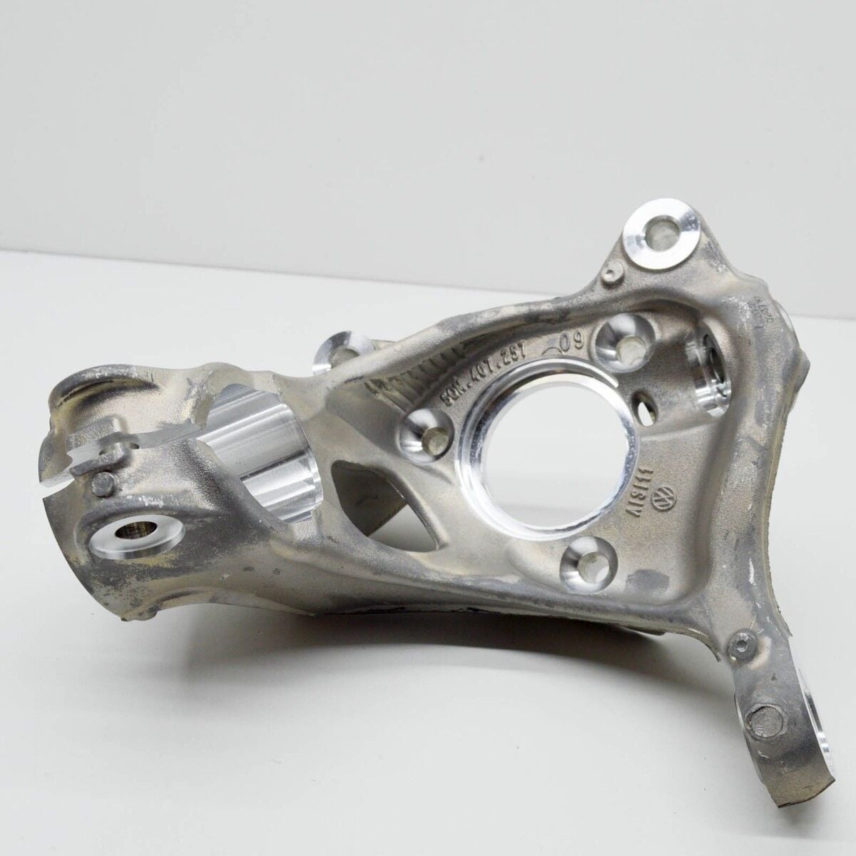 VW TIGUAN ALLSPACE 18 >