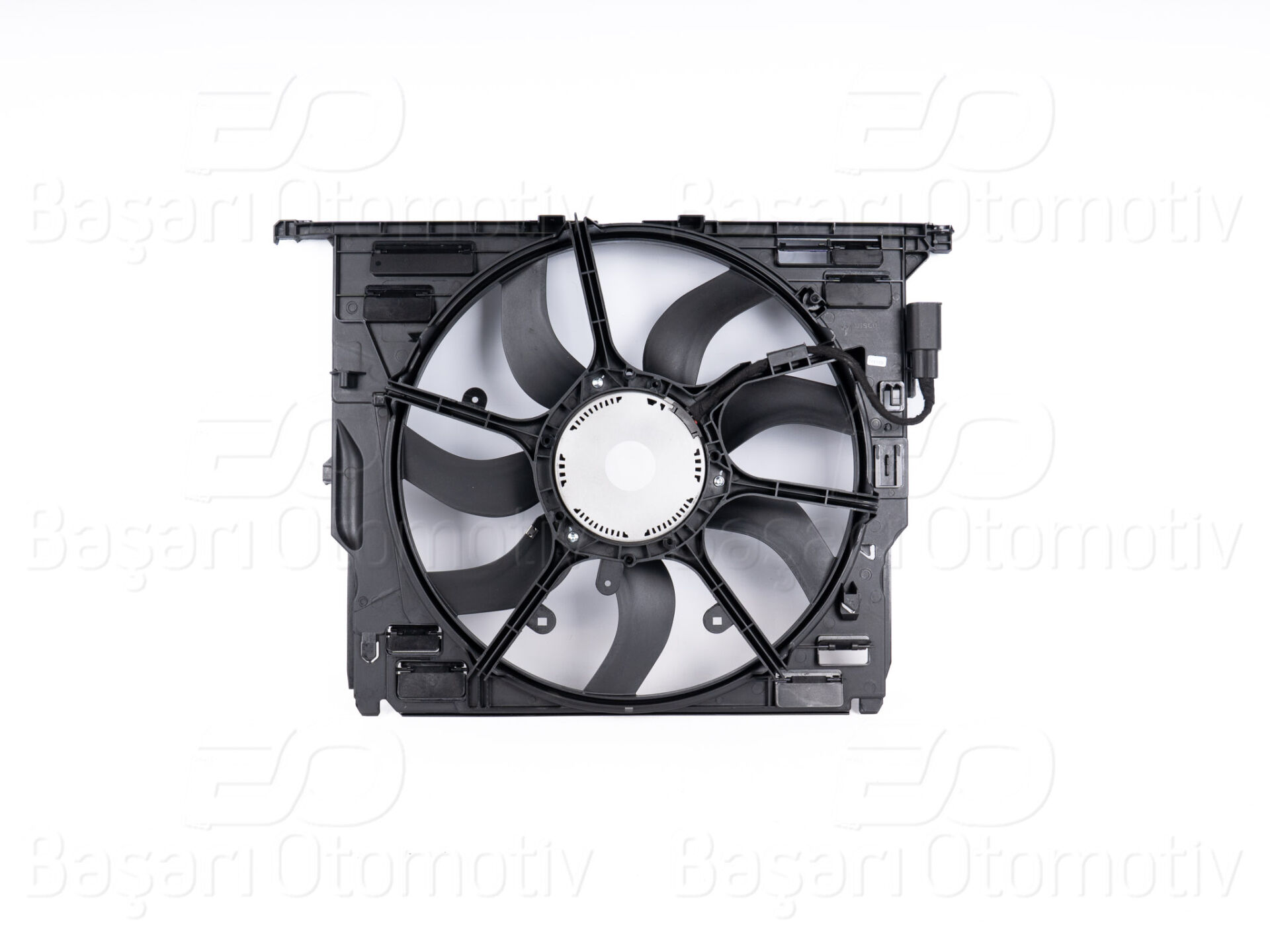 BMW F10 400W Fan Motoru Davlumbazlı 2010-2017