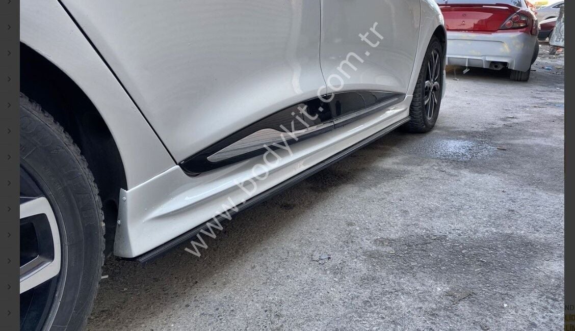 Renault Clio 4 Uyumlu Yedek Parça Marşpiyel Alt Lip - Plastik