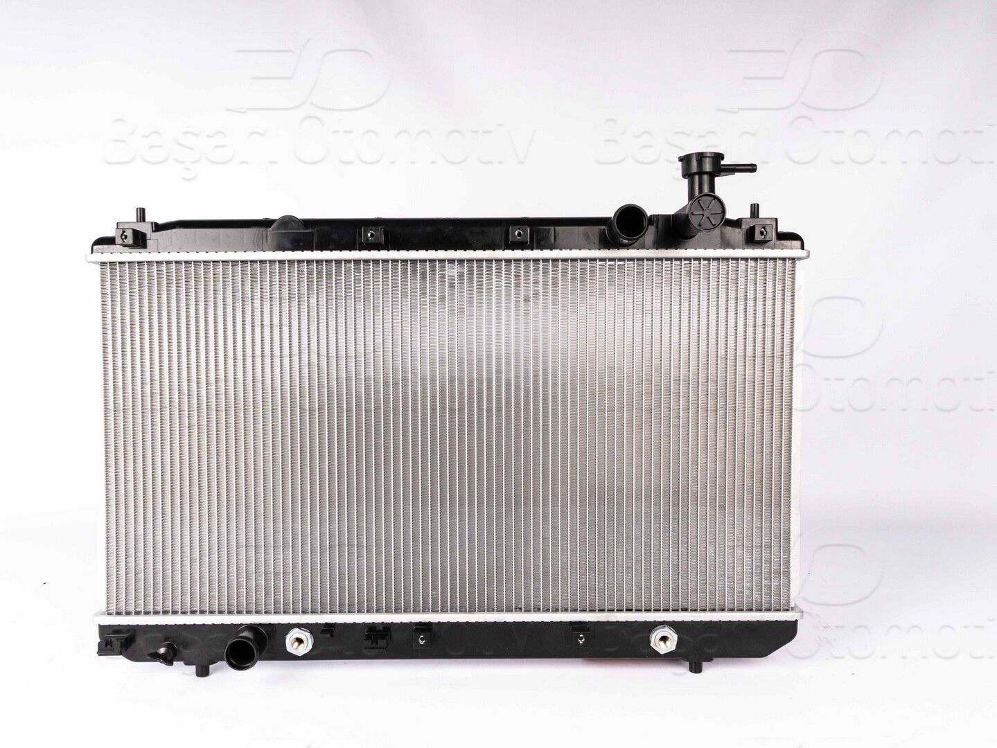 Chery Tiggo 2.0 A-T AC+/- 2010 Sonrası Su Radyatörü Brazing AT 377X738X16