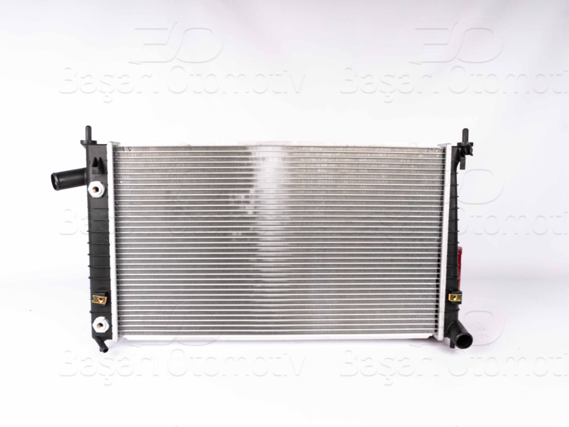 Saab 9-5 2.0 2.3T Su Radyatörü