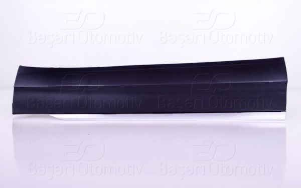 Volkswagen Tiguan 2016-2020 Ön Alt Sağ Nikelajlı Kapı Çıtası