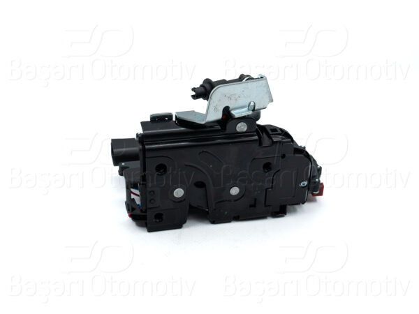 Audi A4 8EC 2004-2008 / Seat Exeo 3R2 2008-2013 Sol Arka Kapı Kilidi Motorlu