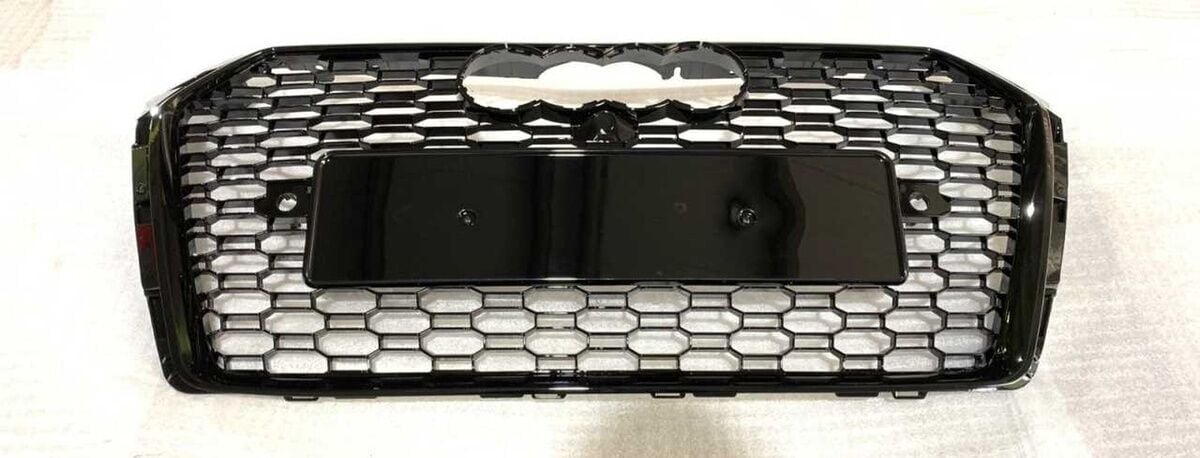 Audi A4 RS4 2016-2020 Uyumlu Yedek Parça Panjur Siyah