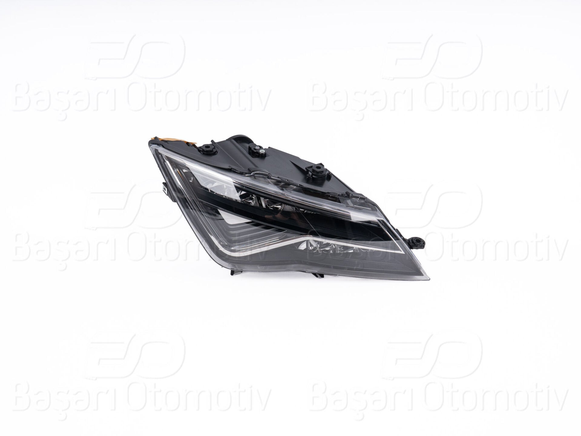 Seat Leon 2018-2020 Sağ Far LED