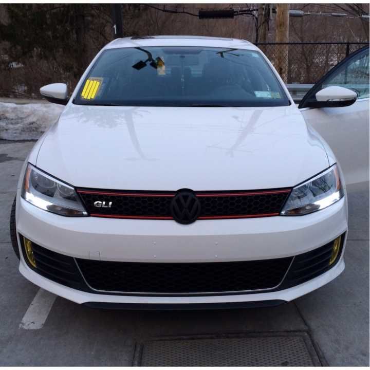 Volkswagen Jetta 2012 / 2015 Arası Uyumlu Panjur Glı / Kırmızı