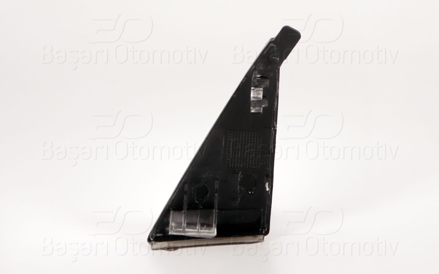 Volkswagen Polo 2014-2018 Sis Izgara Braketi Üçgen Ön Sol