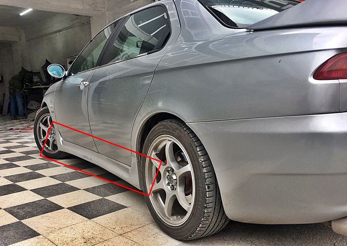 Alfa Romeo 156 Marşpiyel (Delikli) Makyajlı Boyasız