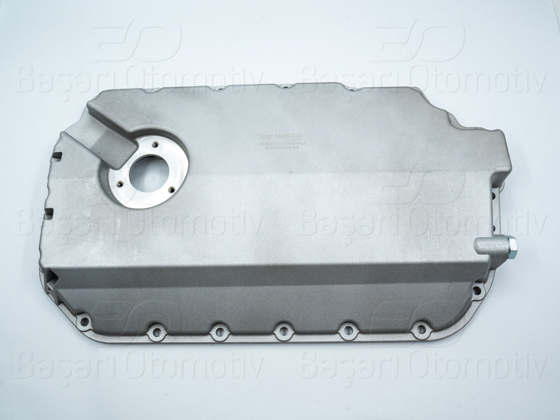 Audi A4 A6 Volkswagen Passat 2.5 TDI Yağ Karteli Sensörlü