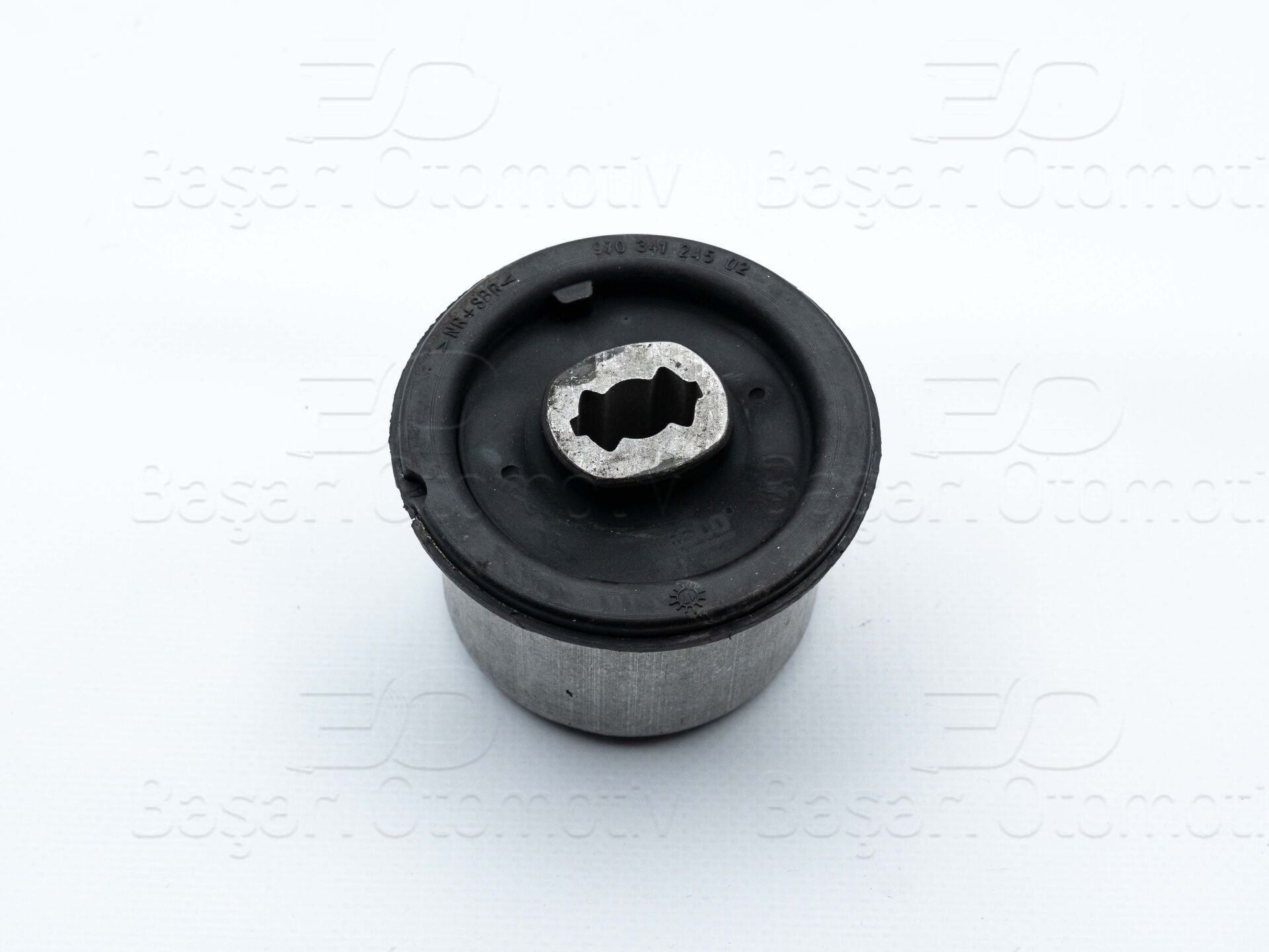 Porsche Panamera 2013-2016 Uyumlu Salıncak Burcu Ön