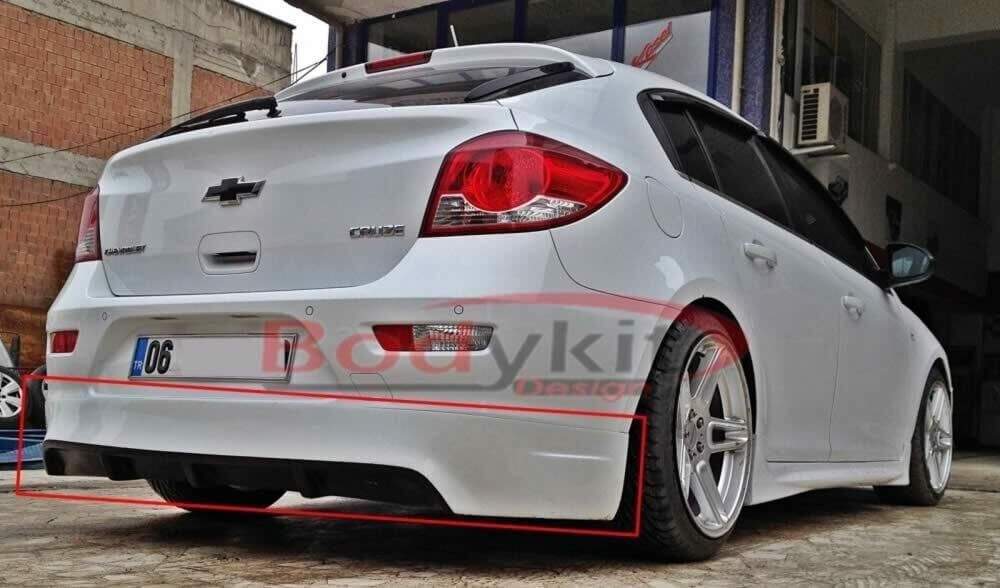 Chevrolet Cruze Uyumlu Yedek Parça Hb Arka Karlık