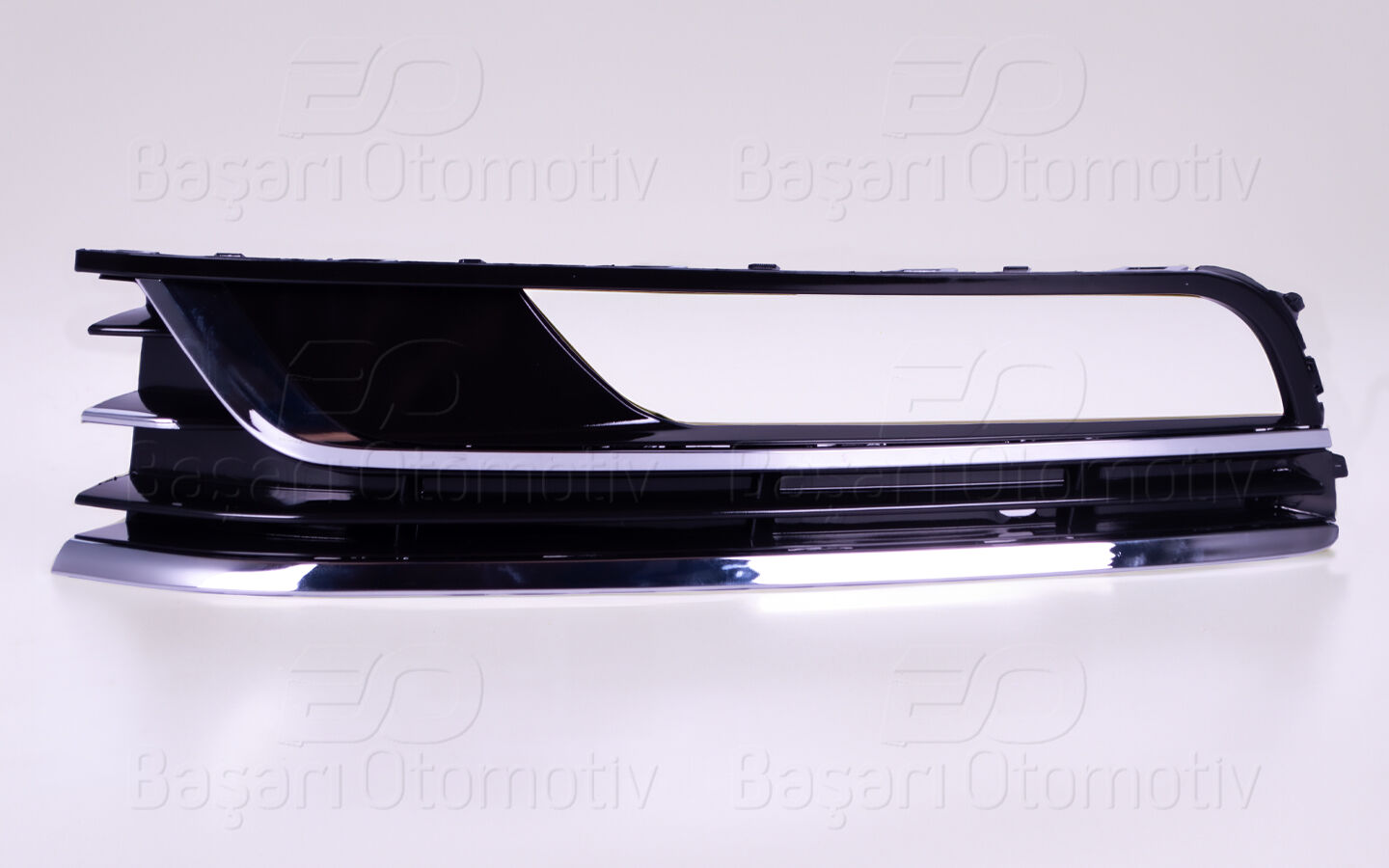 Volkswagen Passat B7 2011-2014 Tampon Izgarası Sol Sisli Uç Nikelajlı