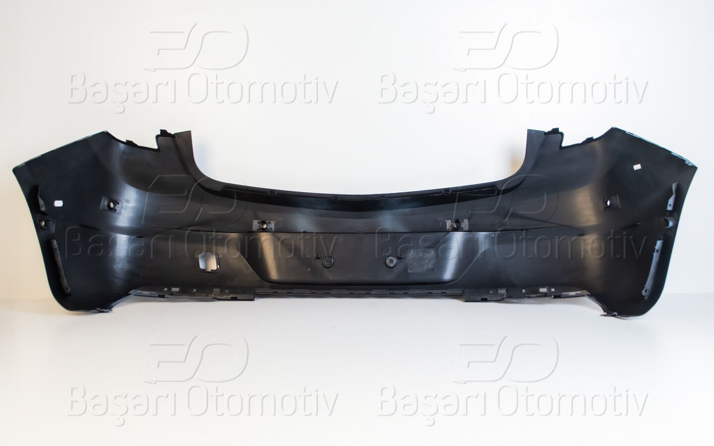 Opel Astra K 2016 ve Sonrası Uyumlu Sensörlü Arka Tampon