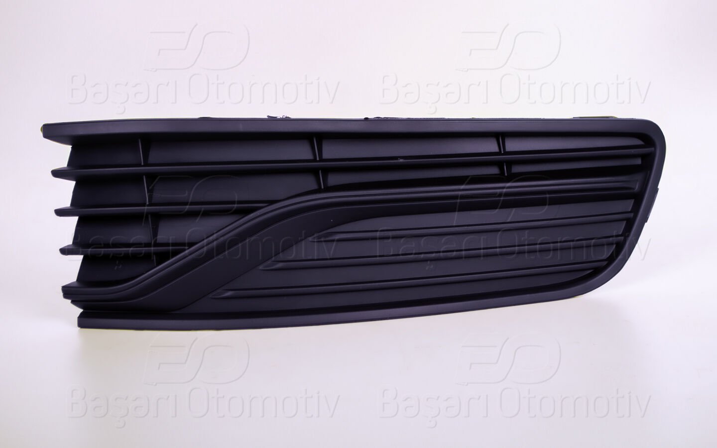 Volkswagen Polo 2014 2018 Tampon Izgarası Sağ Sissiz Nikelajsız