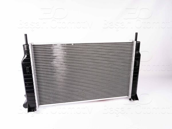 Ford Mondeo 1992-2000 Uyumlu Su Radyatörü