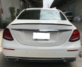 Mercedes Benz W213 E Serisi Uyumlu Düz Spoiler Piano Black