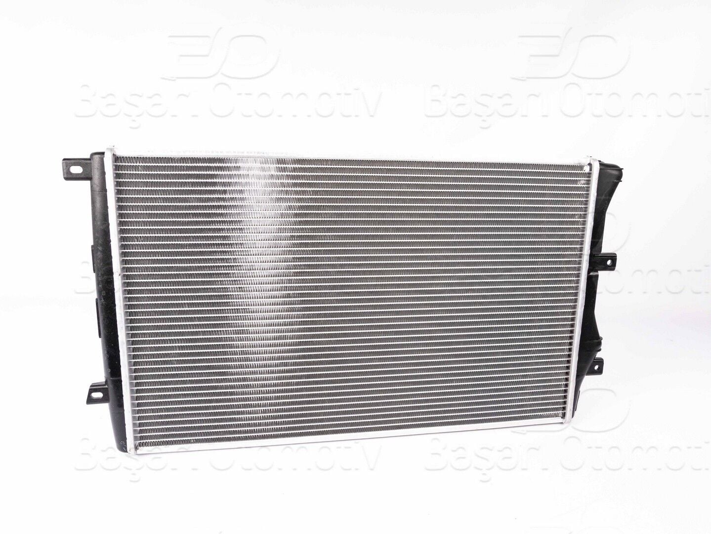 Volkswagen Golf 2004-2012 Su Radyatörü Brazing MT-AT (650x405x26)