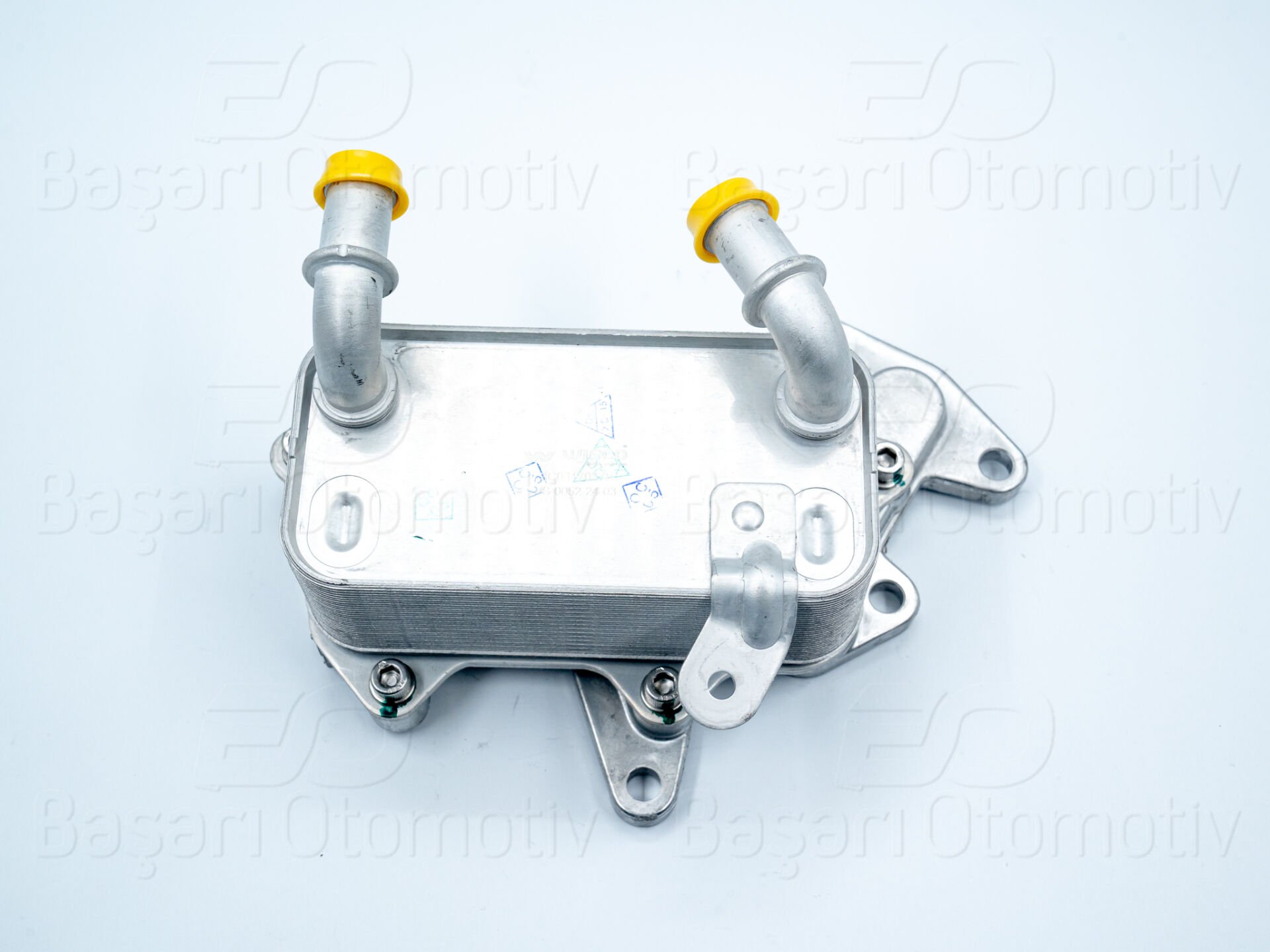 Skoda Octavia Superb ve Volkswagen Passat 2005 Sonrası Kütüklüsüz Yağ Soğutucusu