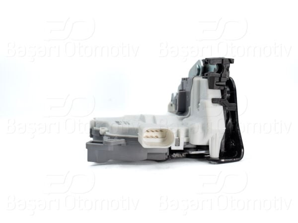 Seat Altea (5P1) 2011-2015 Uyumlu Sol Ön Kapı Kilidi Motoru 7 Pin