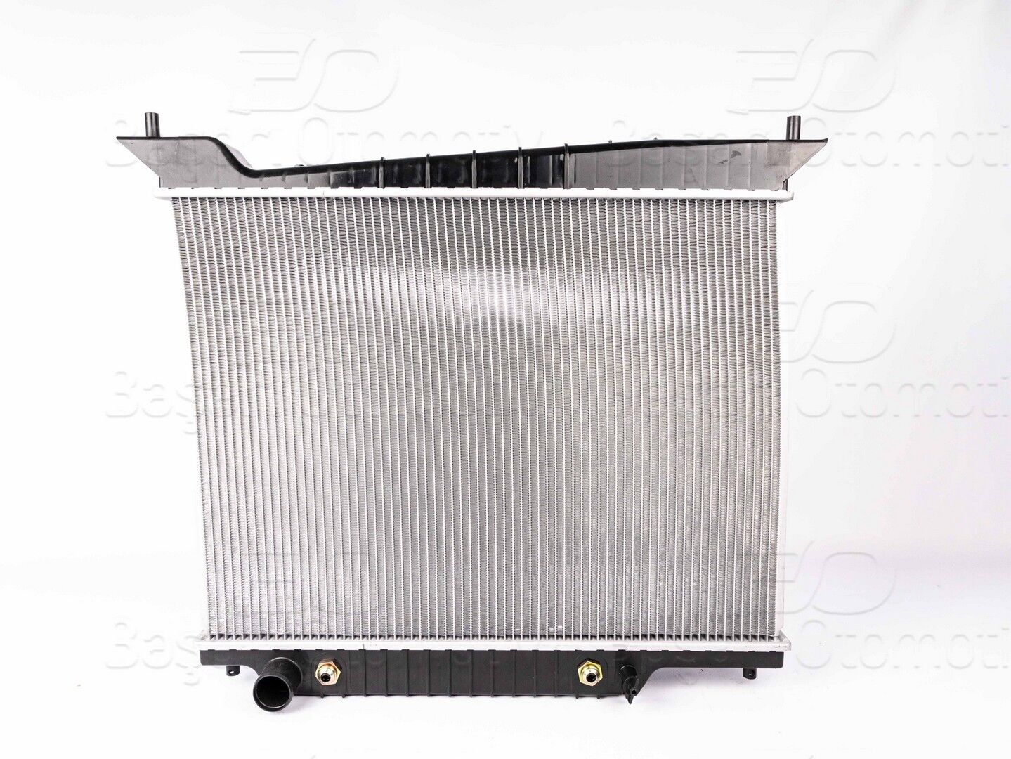 Lincoln Navigator 2003-2004 Uyumlu Su Radyatörü