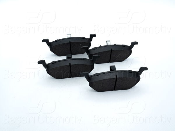 Volkswagen Golf, Bora, Polo, Audi A3, Seat Leon ve Ibiza Uyumlu Ön Fren Balatası