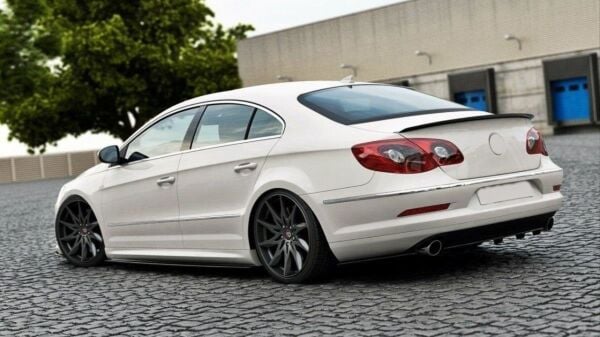Volkswagen  Passat CC Spoiler / Piano Black