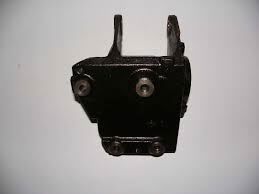 Motor Kulak Bağlantısı Sol Suportu Master II G9U