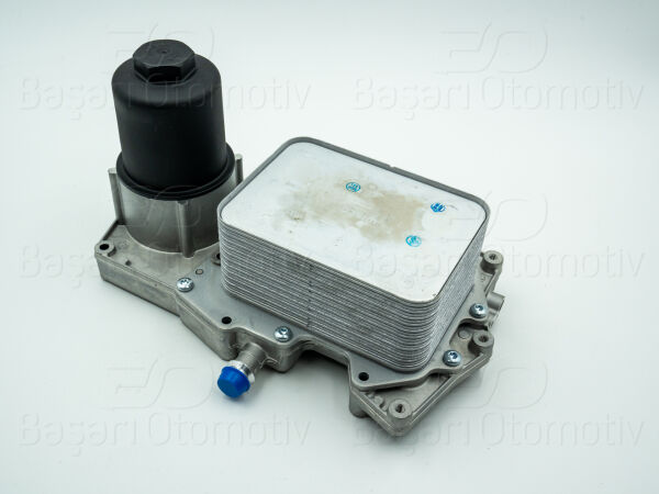 Land Rover Sport V8 Yağ Filtre Kütüğü Komple (Soğutucu Üzerinde)