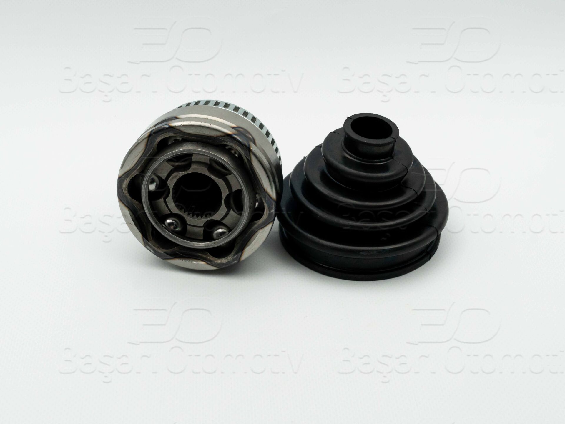 Audi A4 2002 ve Sonrası Uyumlu Dış Aks Kafası