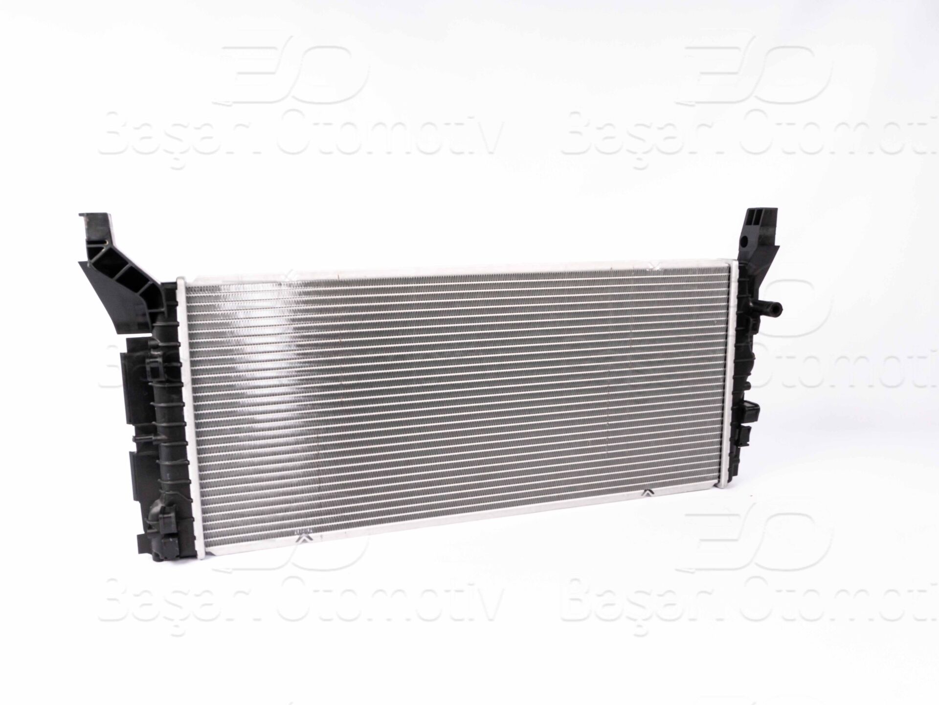 MINI Cooper Clubman, BMW 1 Serisi ve BMW X1 Su Radyatörü 2014 ve Sonrası Uyumlu