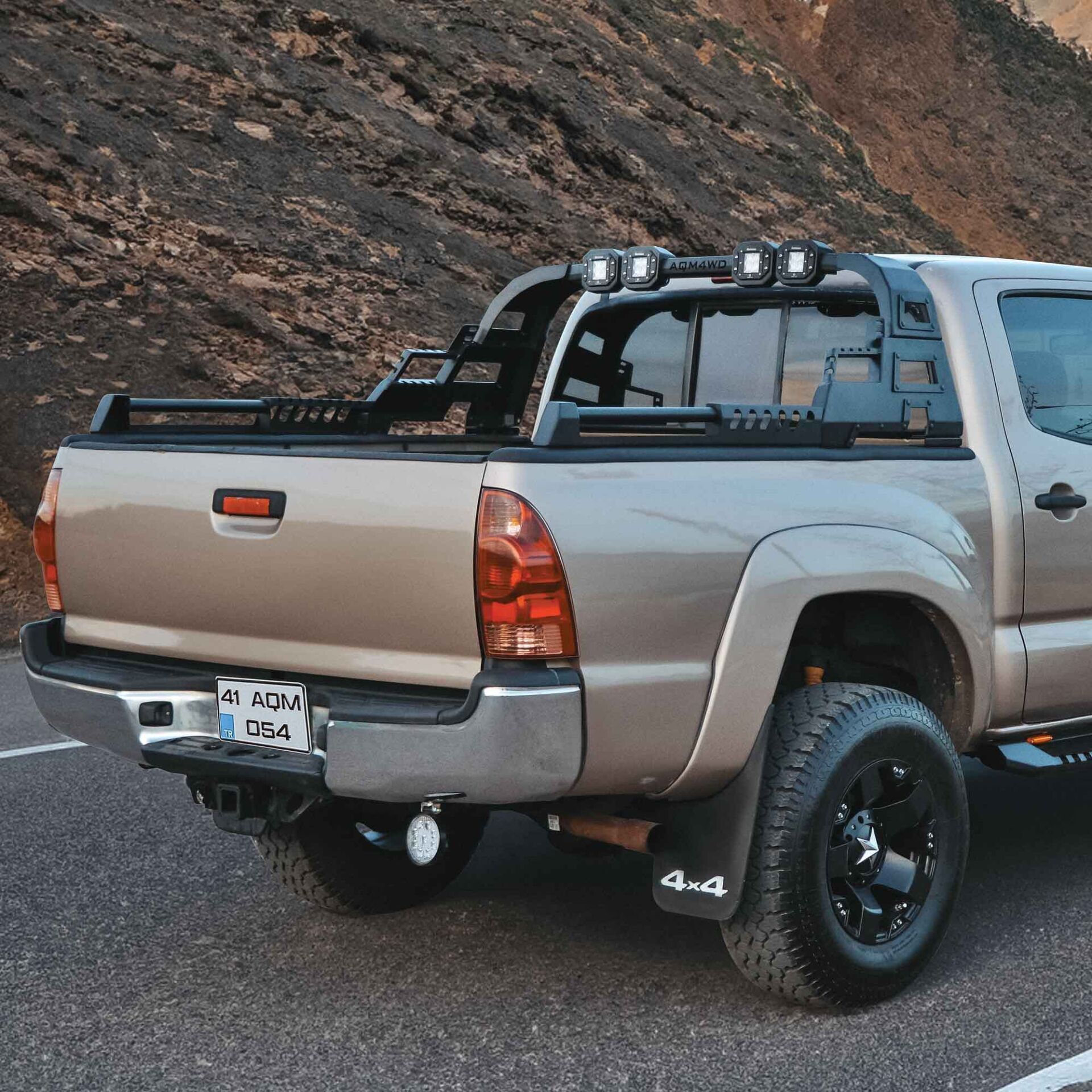 İsuzu D-Max 2010-2017 Sepetsiz Ledli Roll Bar AQM4WD X10