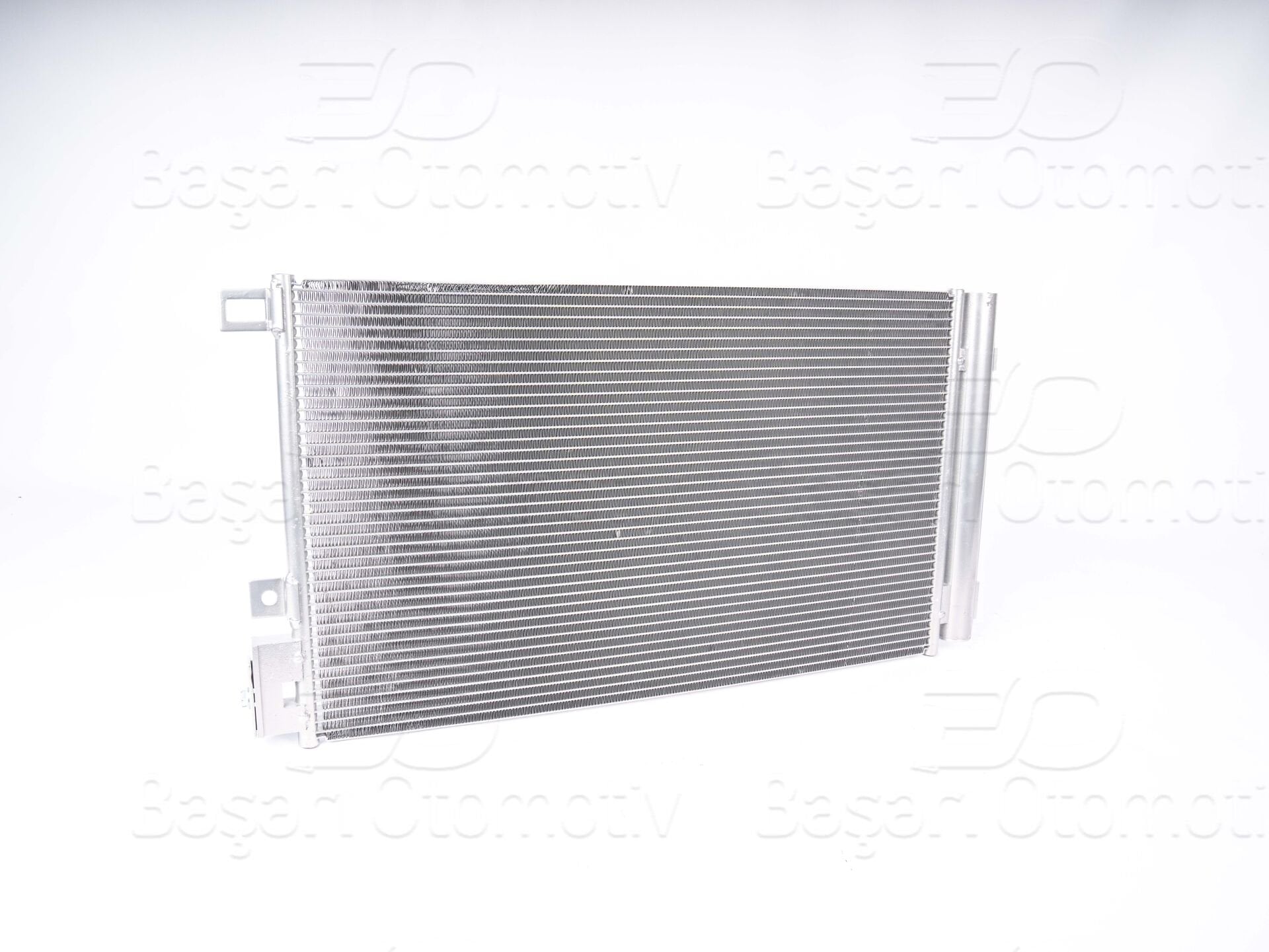 Fiat Linea 2007 Sonrası Klima Radyatörü MT 608x350 mm