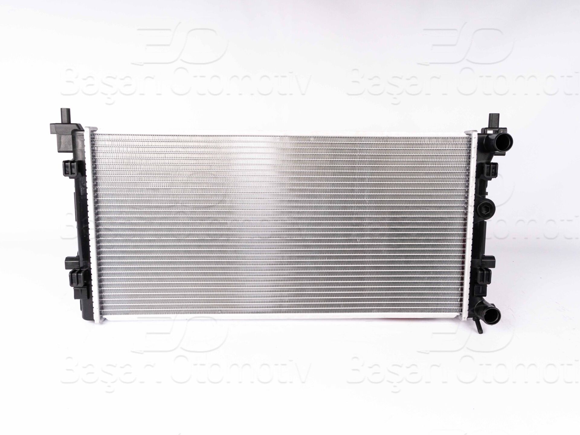 Volkswagen Polo 2014 Sonrası Su Radyatörü Brazing MT 651x328x22mm
