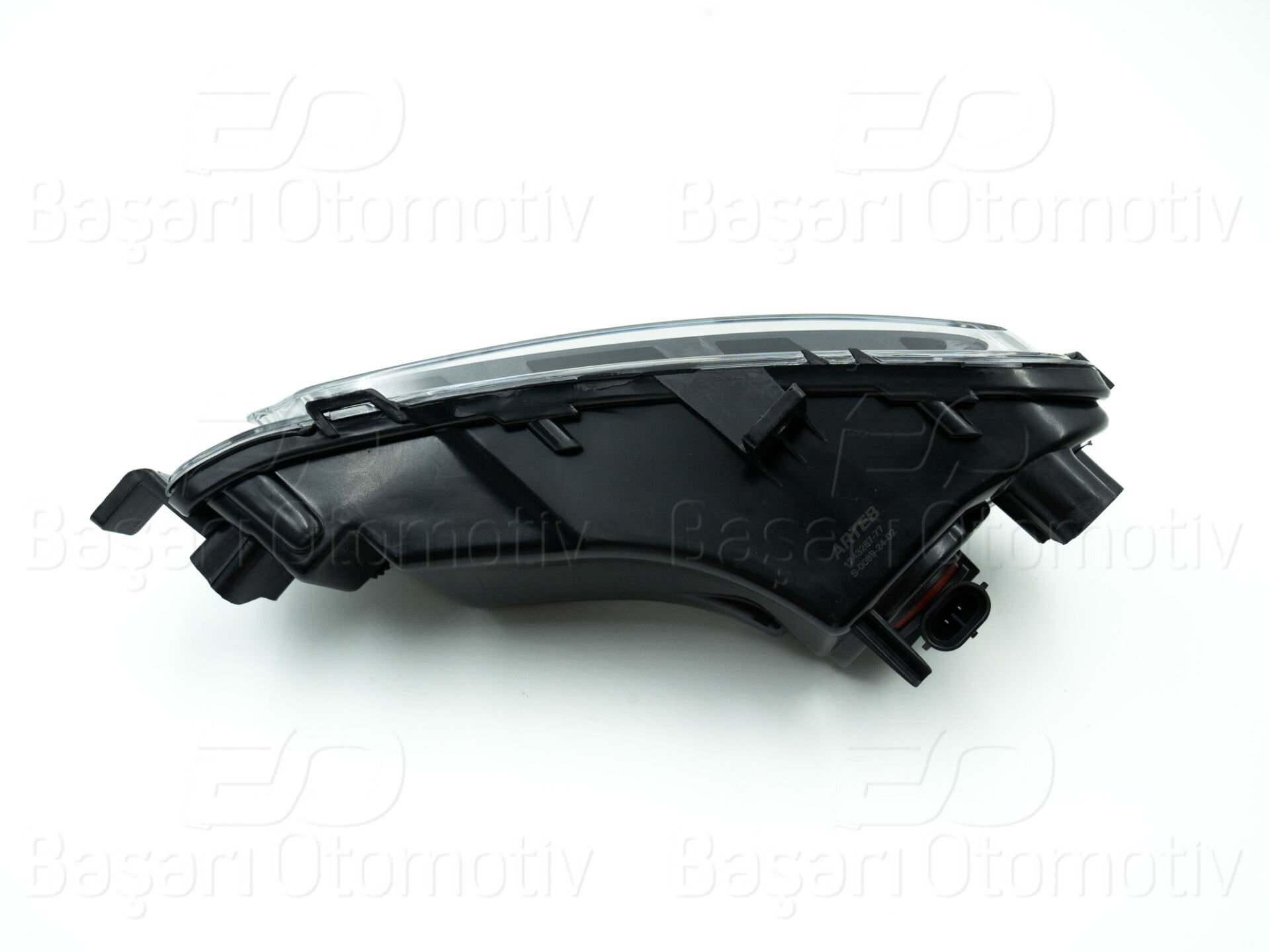 Volkswagen Crafter 2018 Sonrası Uyumlu Sol Sis Farı (Ampullü)