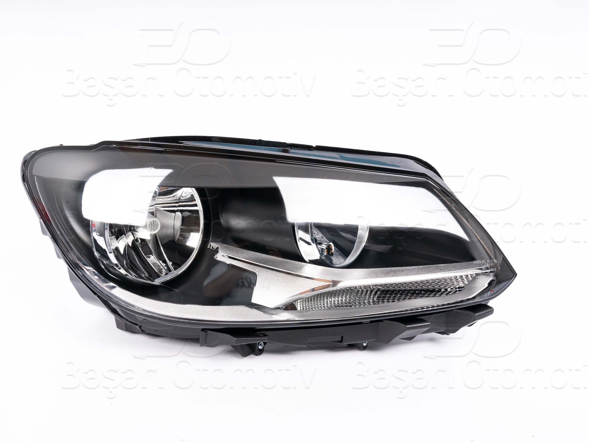 Volkswagen Caddy Touran 1.6 TDI 2011-2015 Far Sağ