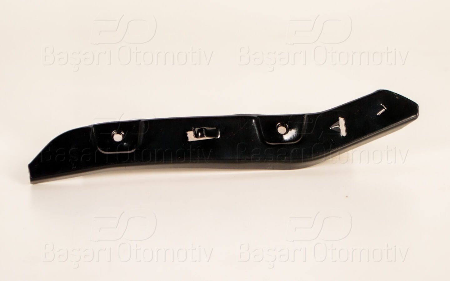 Skoda Octavia 2013 Sonrası Tampon Bağlantı Braketi Ön Sol