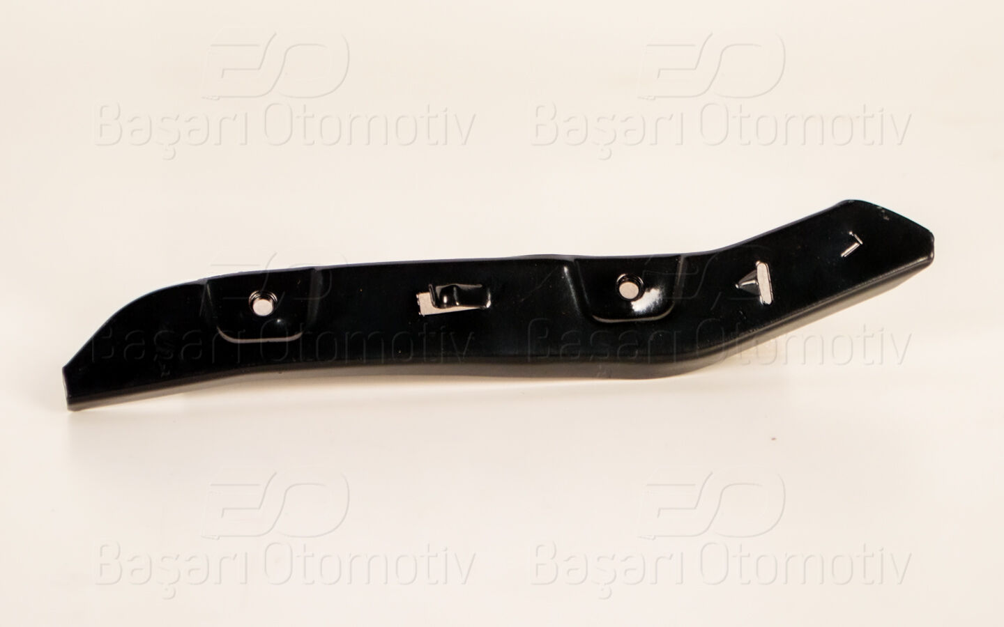 Skoda Octavia 2013 Sonrası Tampon Bağlantı Braketi Ön Sol