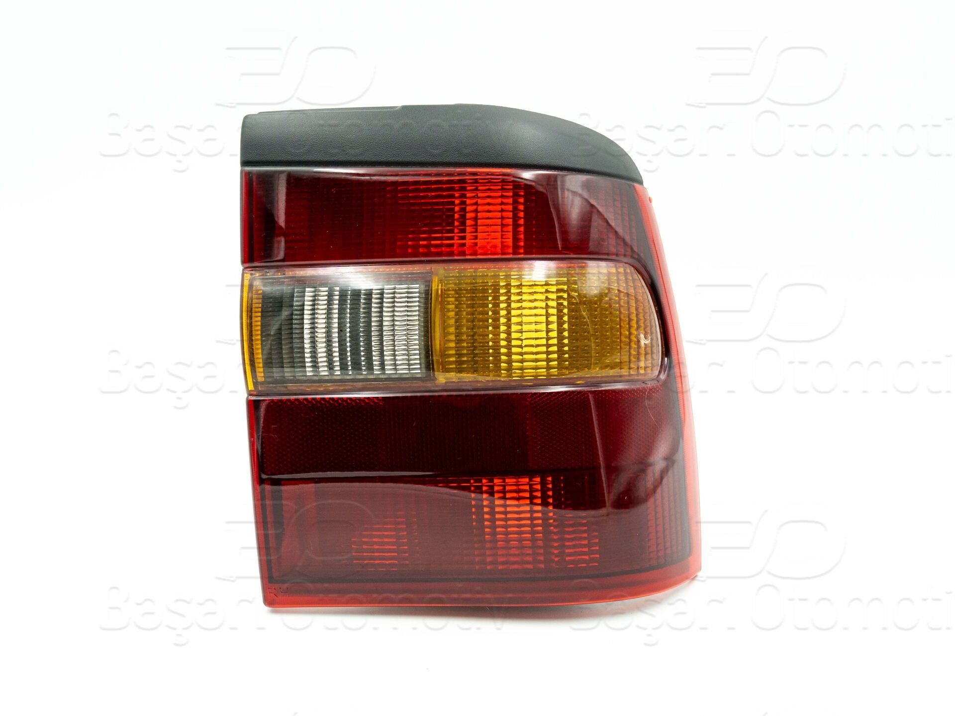 Opel Vectra A 93-95 Sağ Füme Stop Lambası