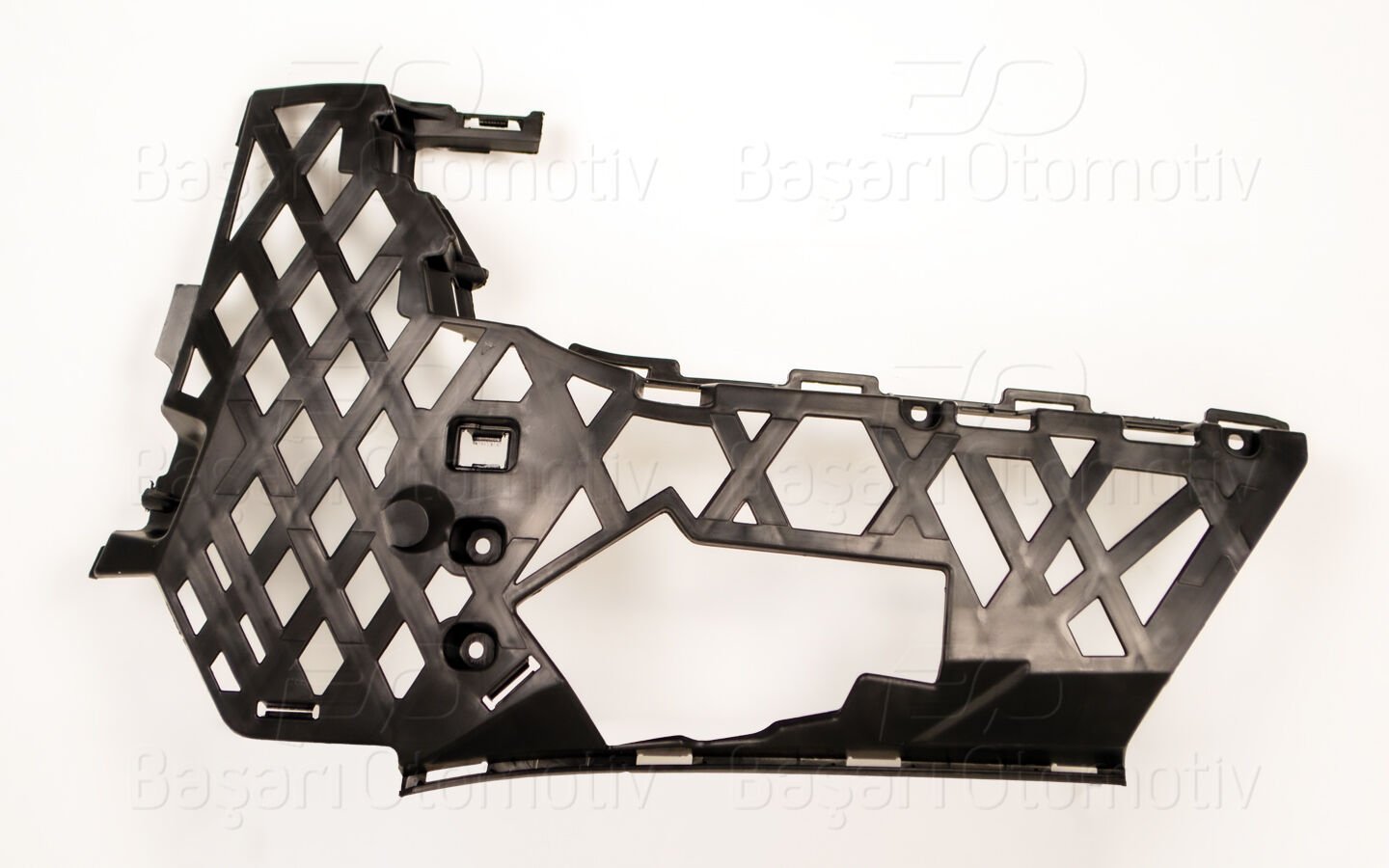 Volkswagen Passat B8 Ön Sol Tampon Destek Braketi