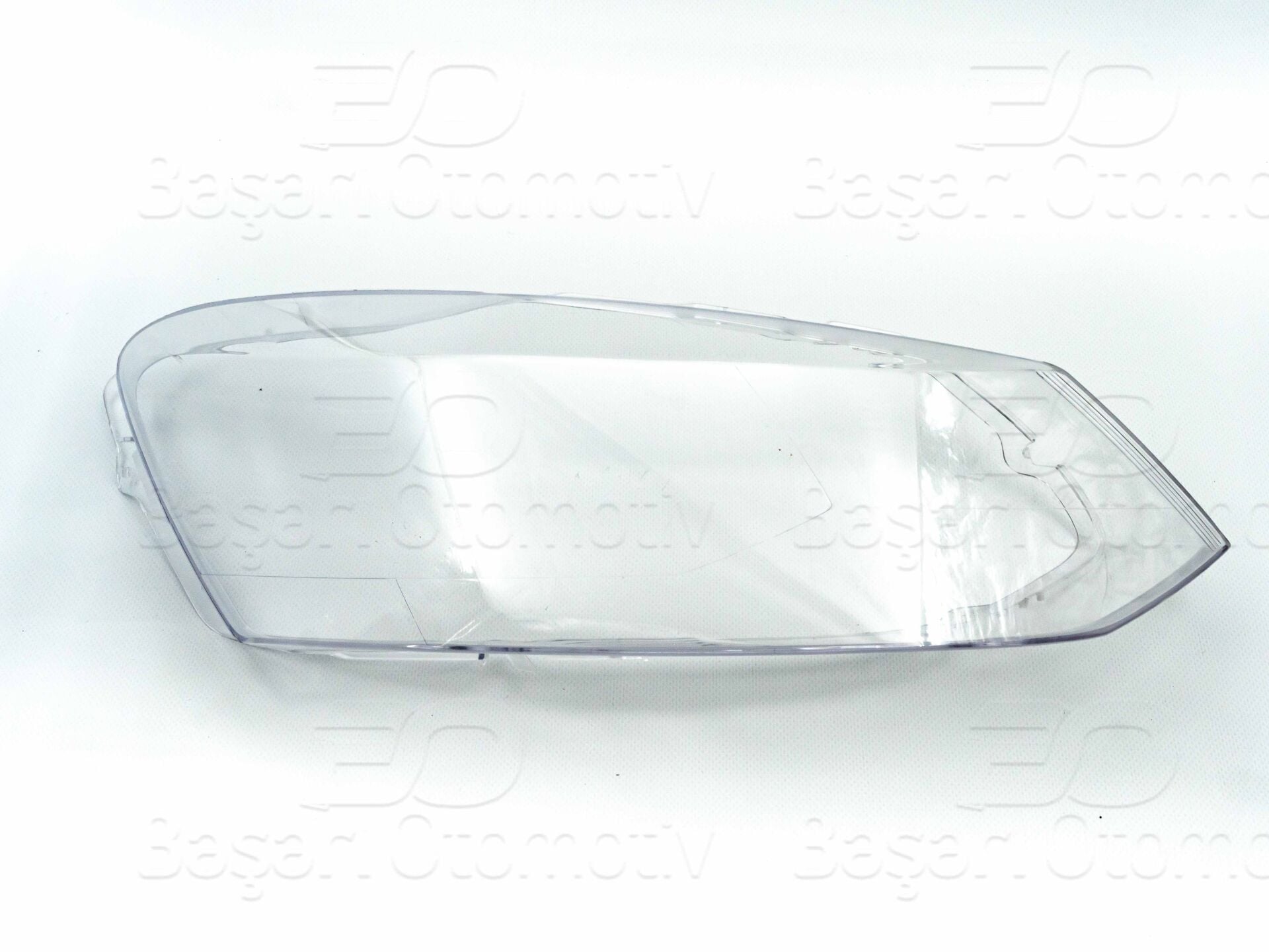 Volkswagen Polo 2015-2018 Uyumlu Far Camı Sağ