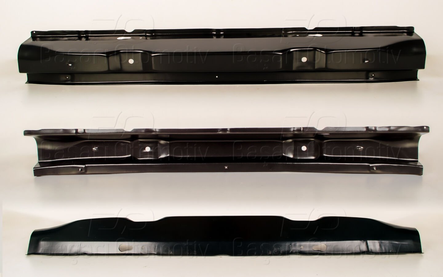 Volkswagen Crafter ve Mercedes-Benz Sprinter 2006 ve Sonrası Uyumlu Arka Tampon Traversı