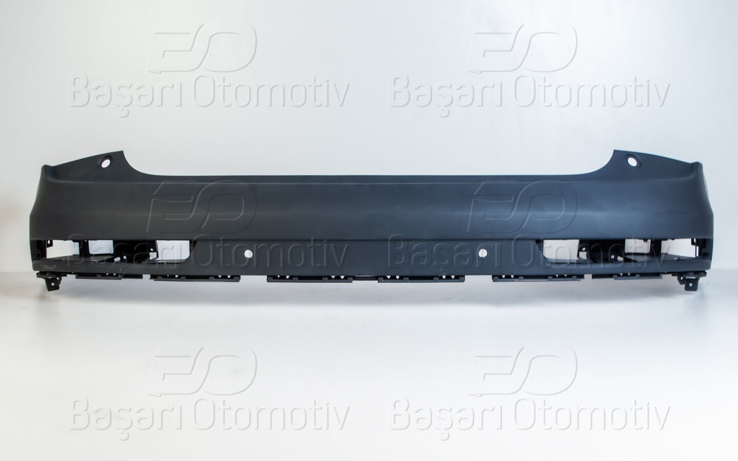 Audi Q3 2015-2019 Arka Tampon Sensörlü