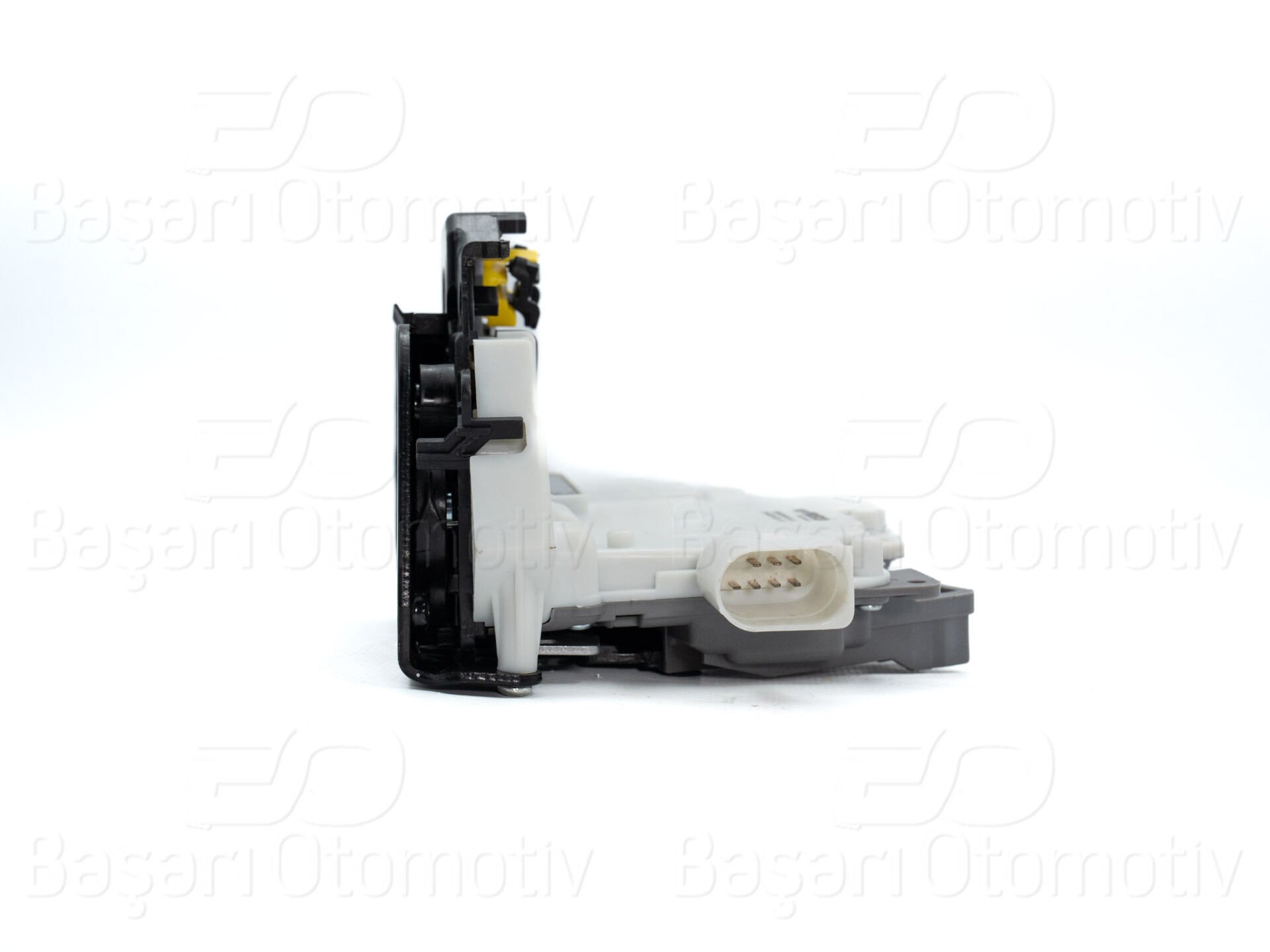 Audi A4 2004-2008 ve Seat Exeo 2008-2013 Uyumlu Sağ Arka Kapı Kilit Motoru