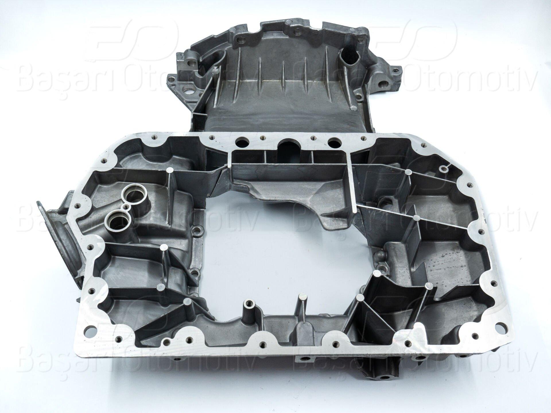 Audi A4 A6 2.8 1997 Sonrası Yağ Karteri