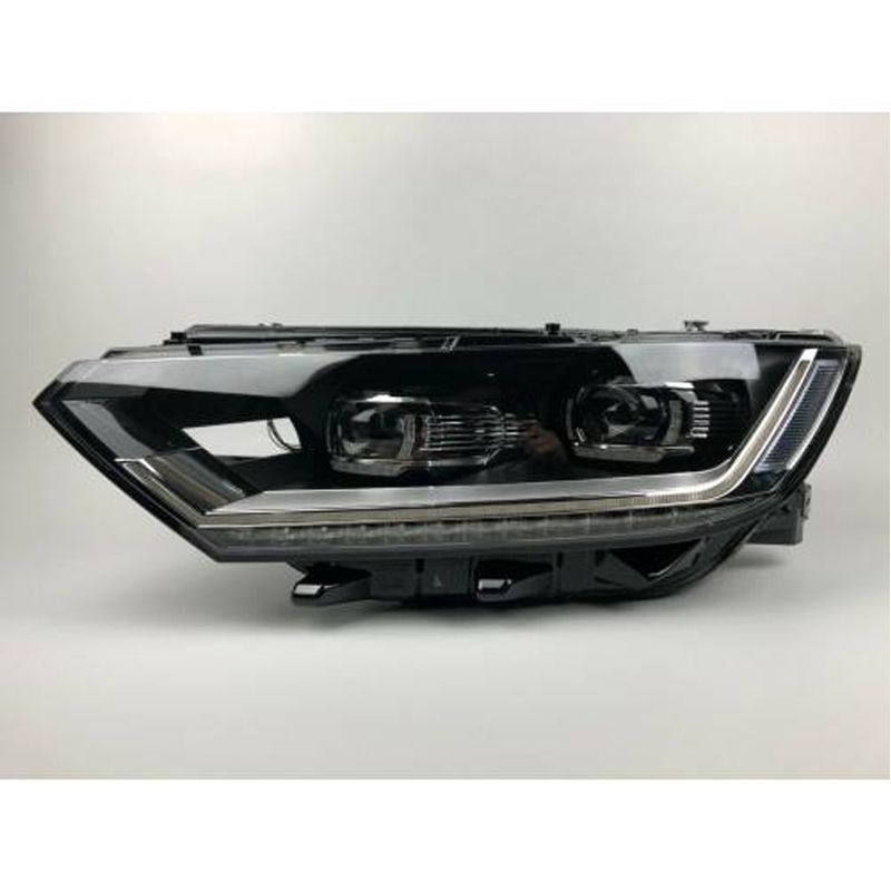 Volkswagen Passat B8 2014-2018 Uyumlu  Led Far Seti Kayar Led Sinyalli LAM-T024
