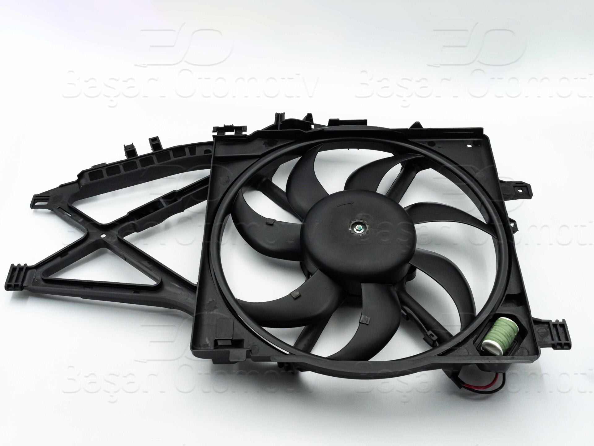 Opel Corsa C 2004 Sonrası Fan Motoru Davlumbazlı (385mm-4 Fis-7 Kanat)