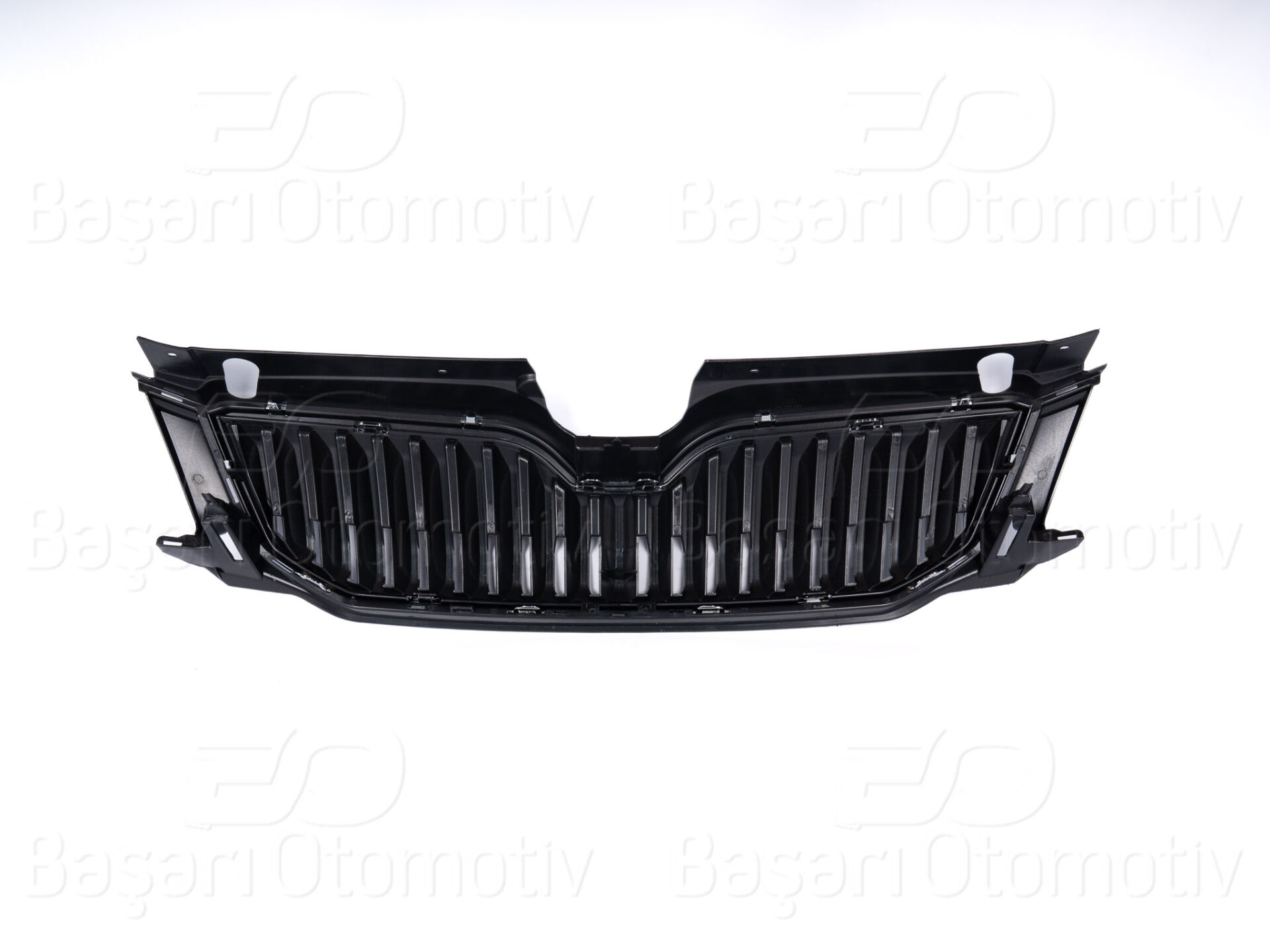 Skoda Octavia 2013-2017 Panjur Siyah Petek + Krom Çerçeve