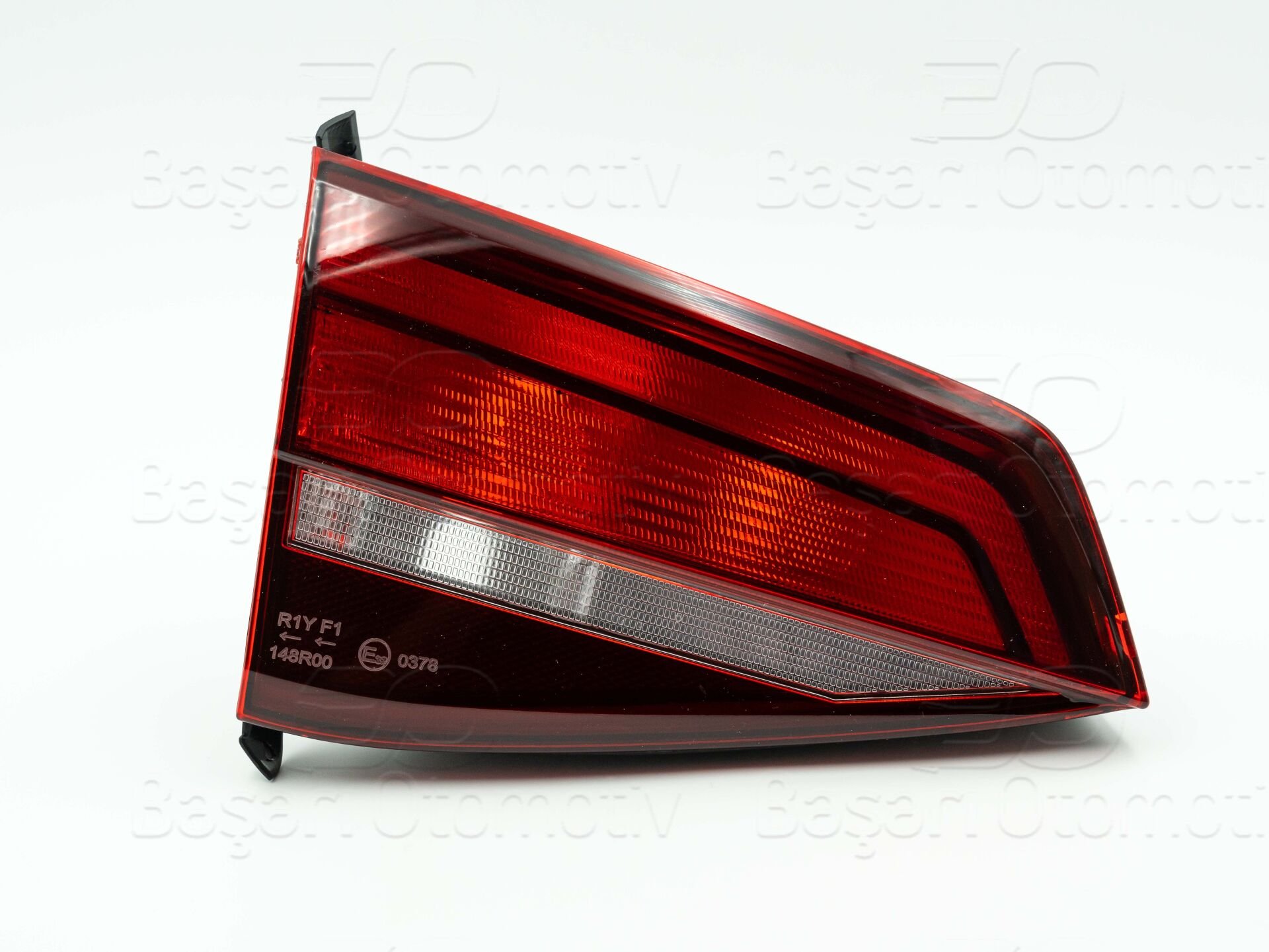 Volkswagen Jetta 2015-2018 Sol İç Stop Lambası