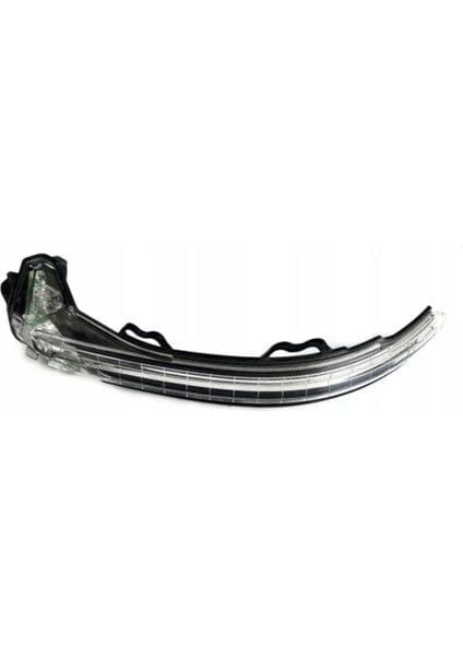 Audi A4 (8W2) 2015 Sonrası A5 (F53) 2016 Sonrası Ayna Sinyali Sol